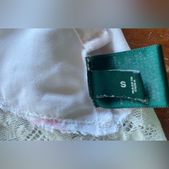 Ralph Lauren silky floral sleep shorts with lace trim; size S - Picture 5 of 6